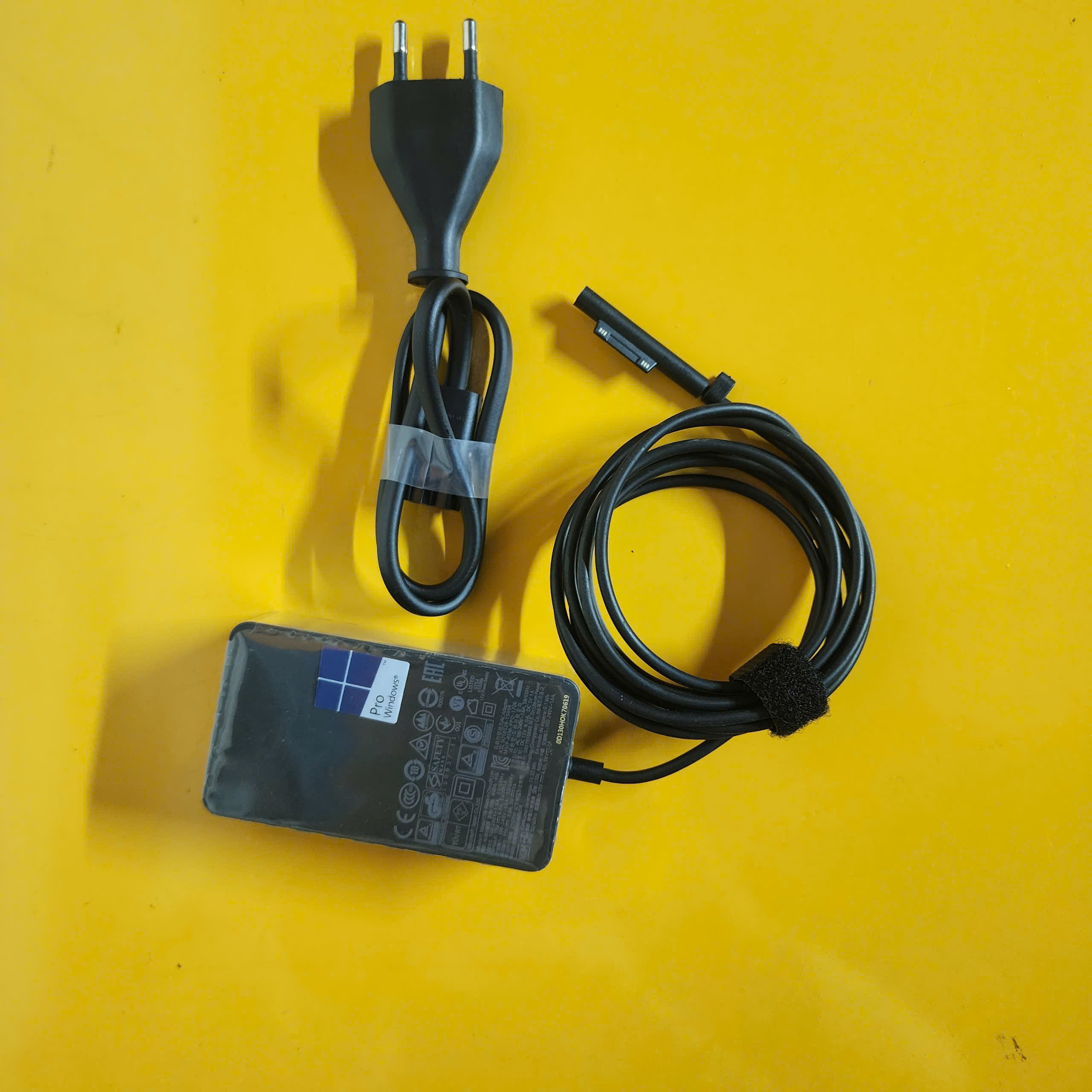 Sửa sạc Surface