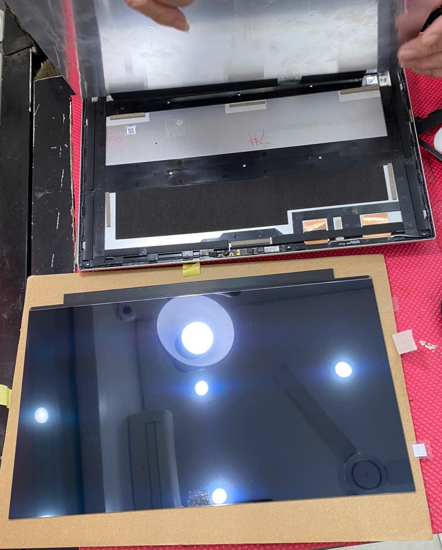 Hướng Dẫn Thay Màn Hình Laptop Tại Nhà