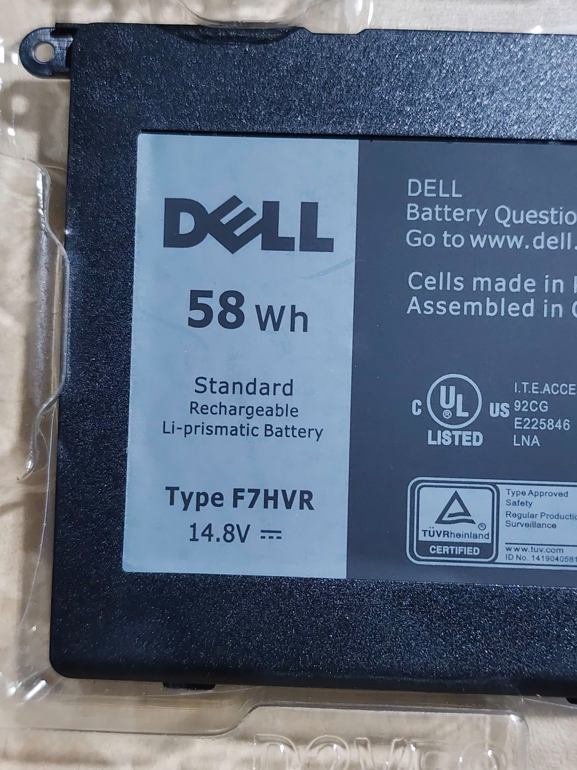Pin laptop Dell 7537 - pin chất lượng shop bảo hành uy tín