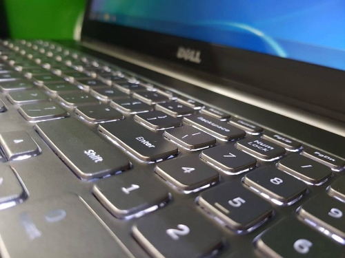 Laptop cũ dell Inspiron 7537