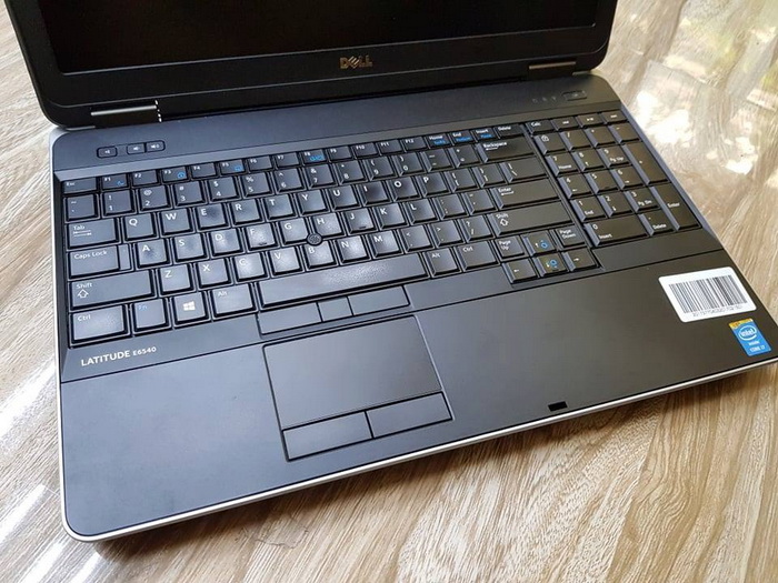 Laptop Dell Latitude E6540