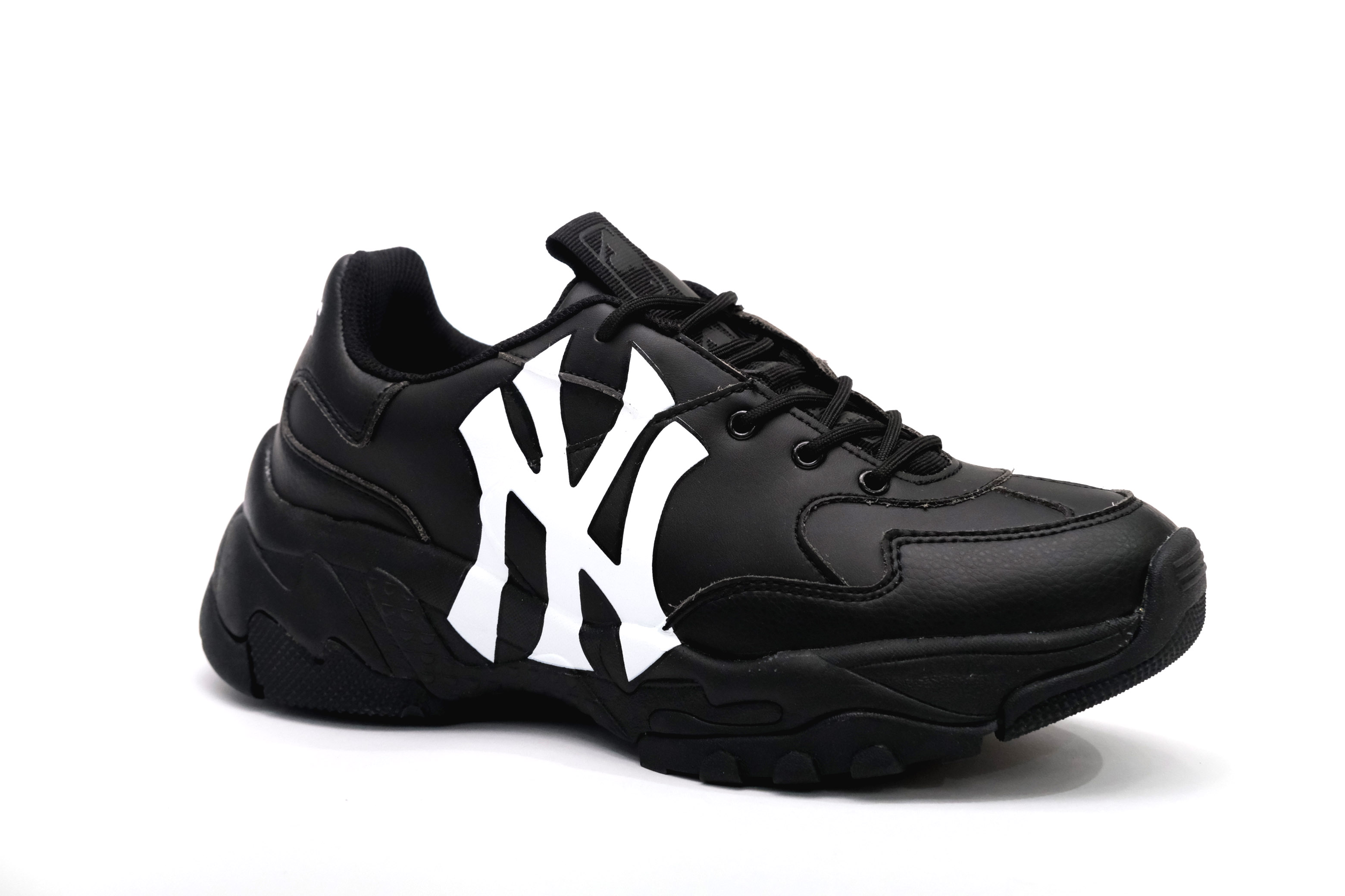Mua Dép MLB New York Yankee NY All Black Màu Đen Size 37 MLB Mua tại Vua Hàng Hiệu h039243 #7 Mua Dép MLB New York Yankee NY All Black Màu Đen Size 37 MLB Mua tại Vua Hàng Hiệu h039243