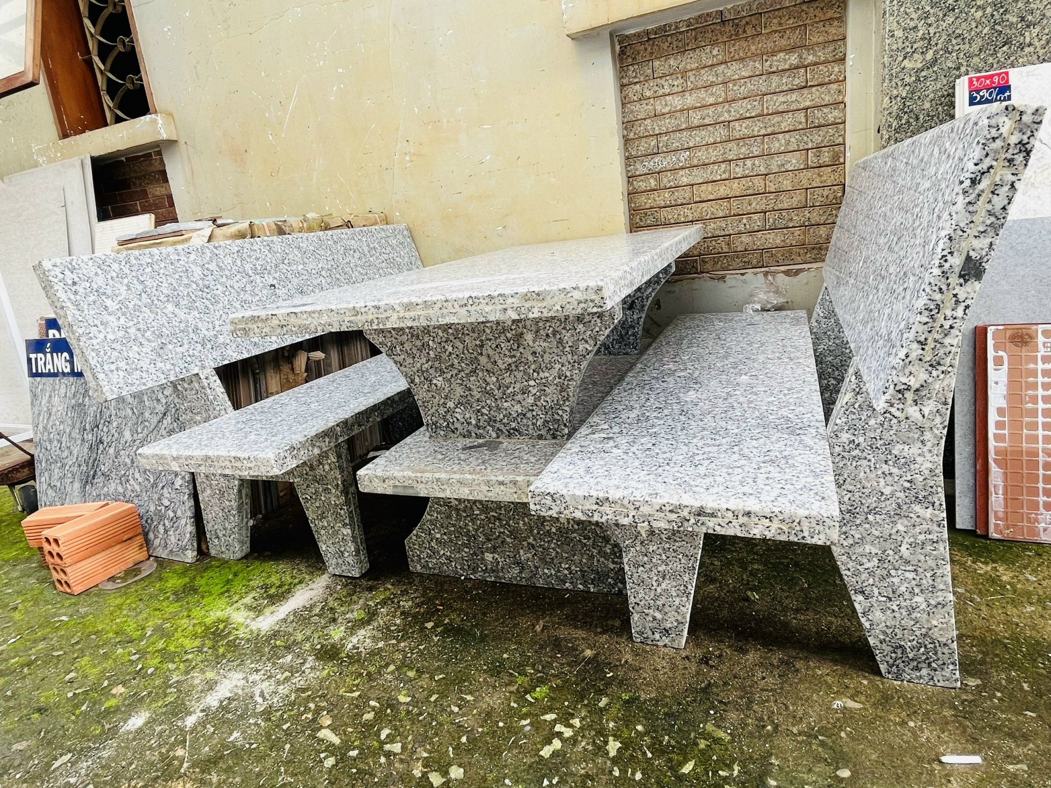 BÀN GHẾ ĐÁ HOA CƯƠNG - BÀN GHẾ ĐÁ MÀI ĐỒNG XOÀI