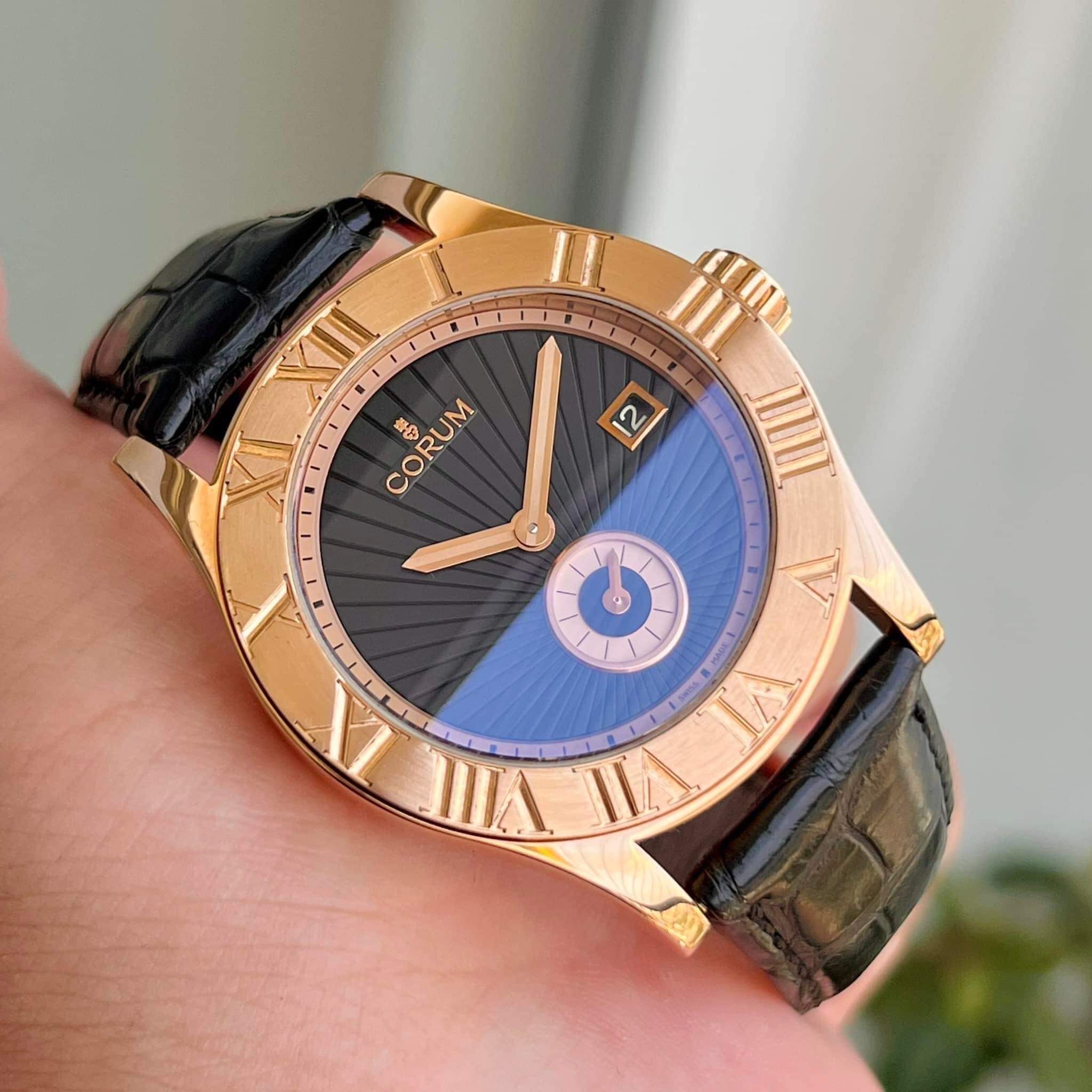 dong-ho-corum-romvlvs-romulus-black-leather-41mm-ref-295-510-55-0001bn57