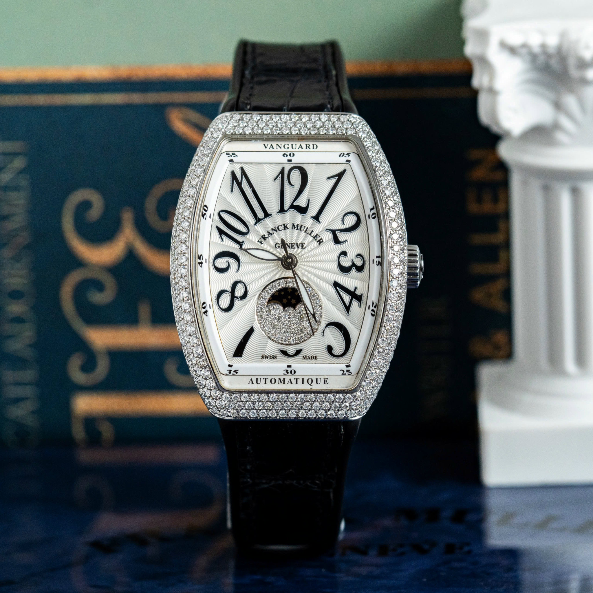 franck-muller-v32-moonphase-diamond