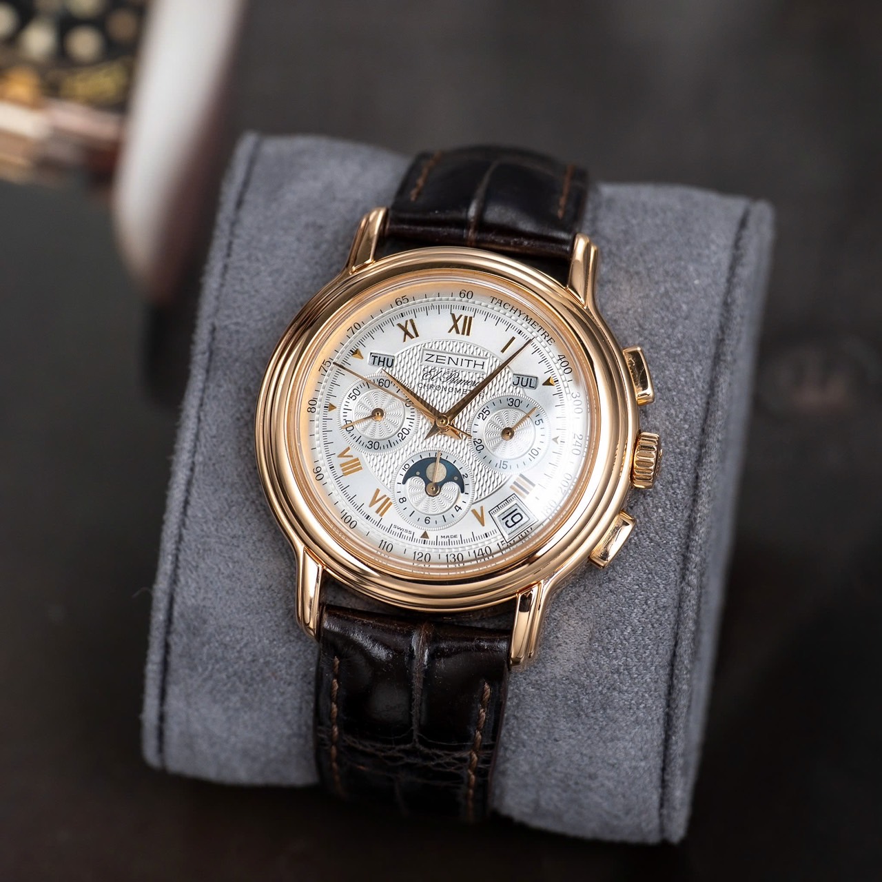 zenith-el-primero-chronomaster-moonphase