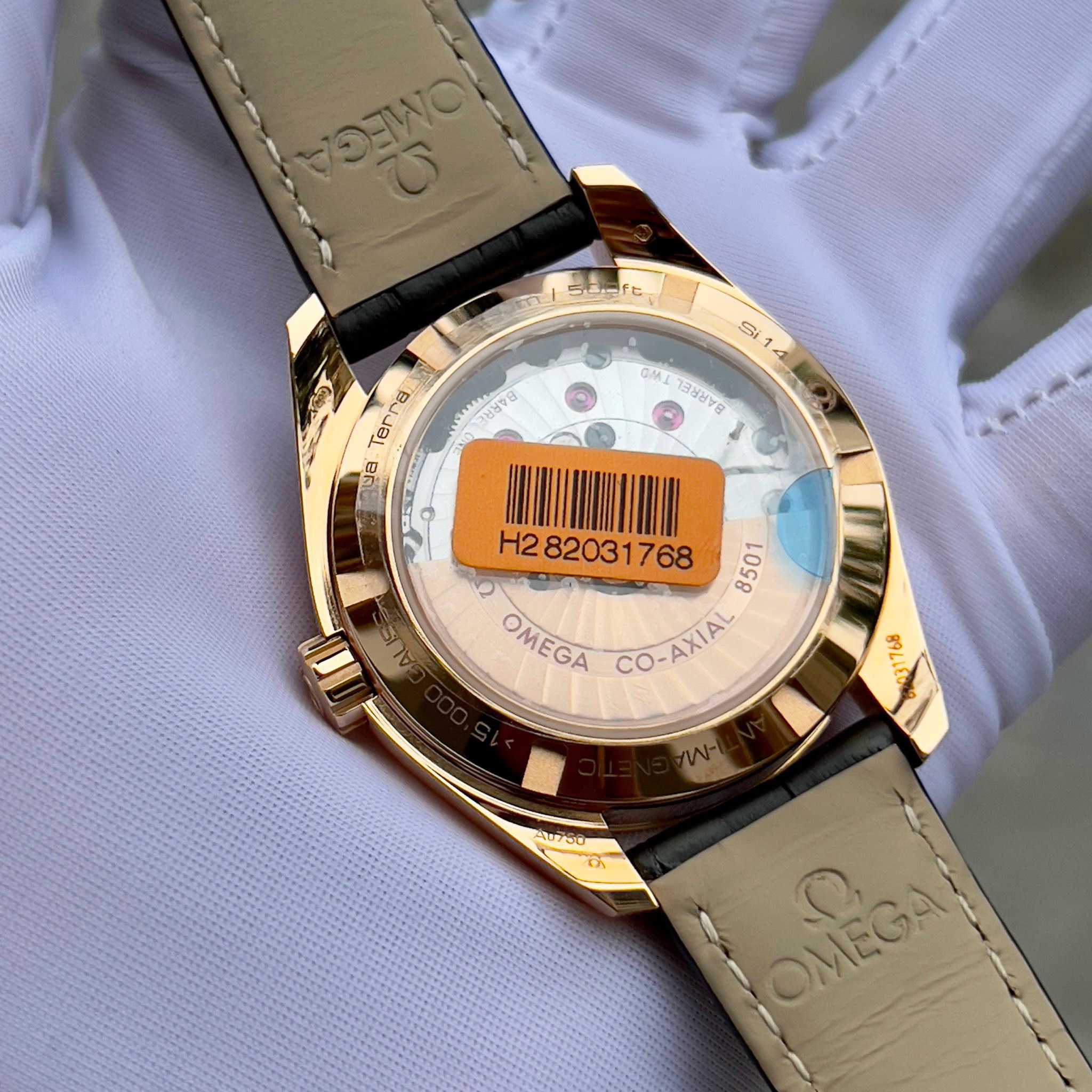 dong-ho-omega-aqua-terra-master-co-axial-soild-gold-18k