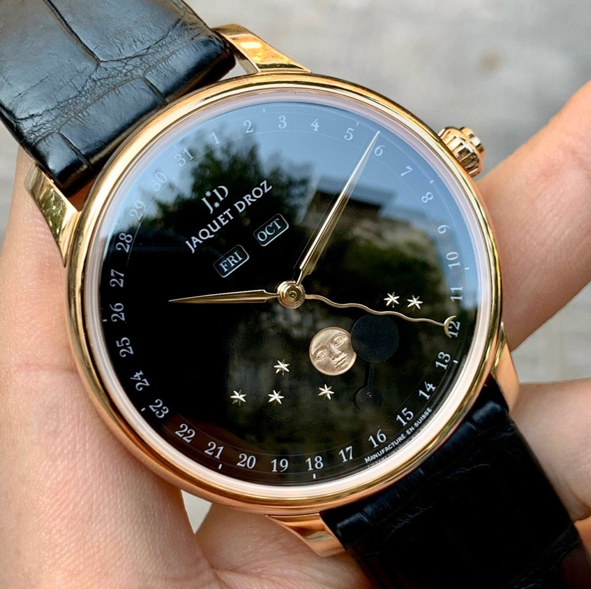jaquet-droz-les-lunes-the-eclipse-moonphase-j012633202
