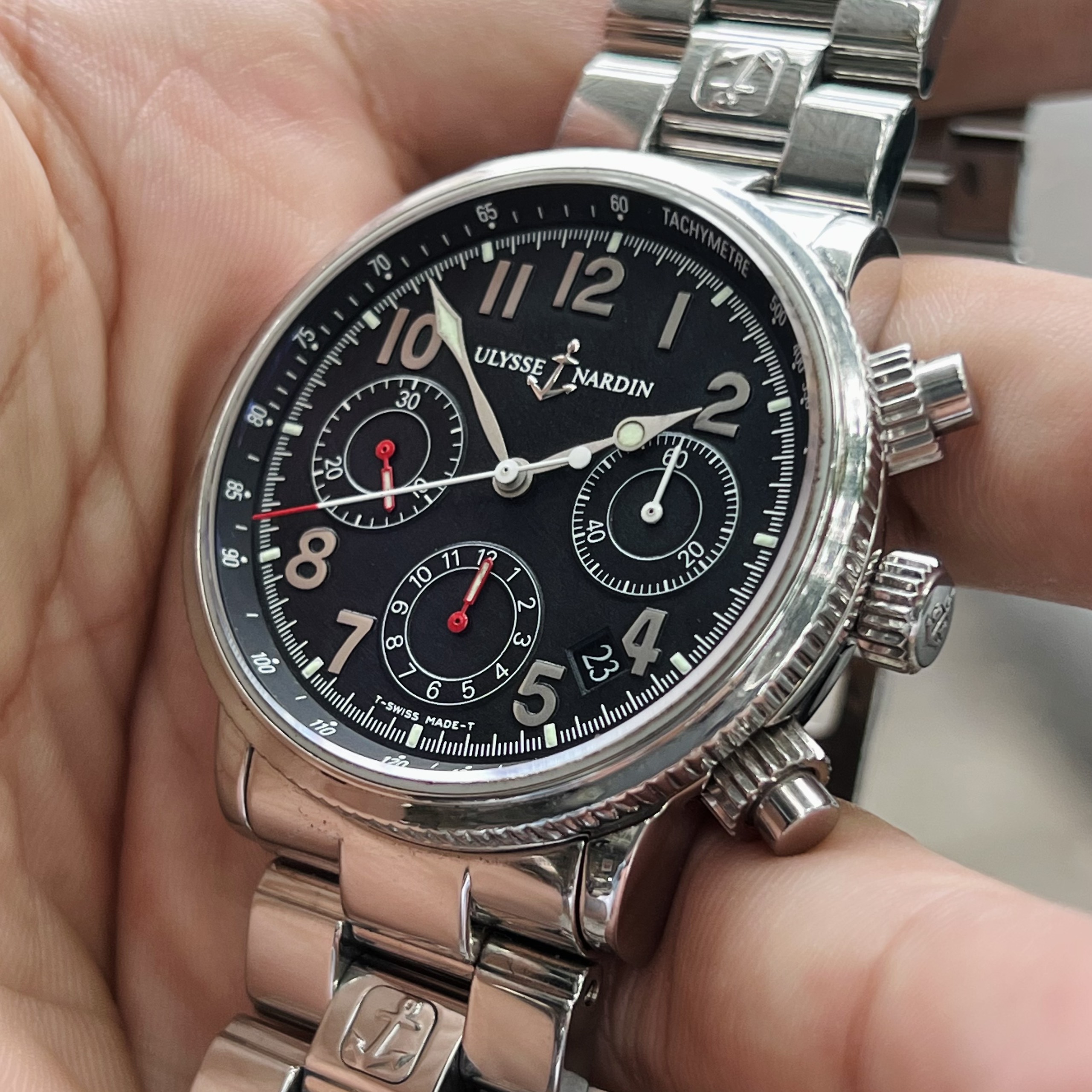 ulysse-nardin-mat-den-day-thep-dong-ho-nam-ulysse-nardin-marine-chronograph
