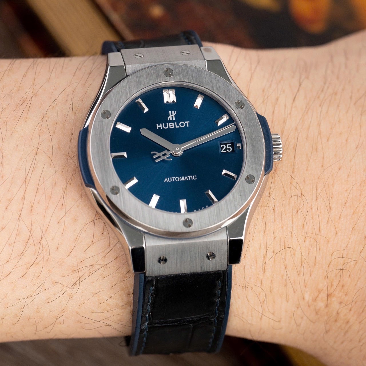 hublot-classic-fusion-blue-dial-565-nx-7170-lr