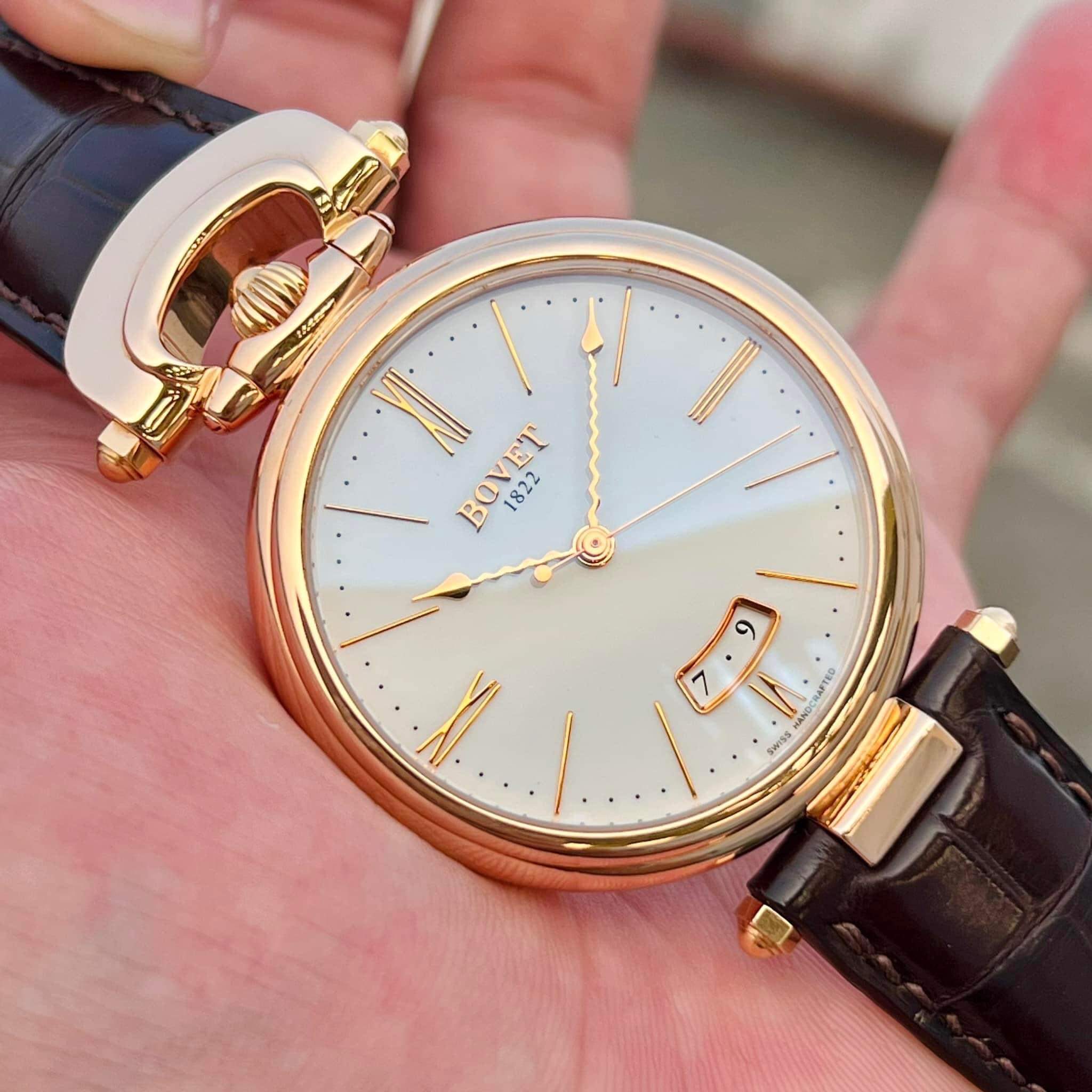 dong-ho-bovet-chateau-de-motiers-collection-motiers-red-gold-hms070-g800