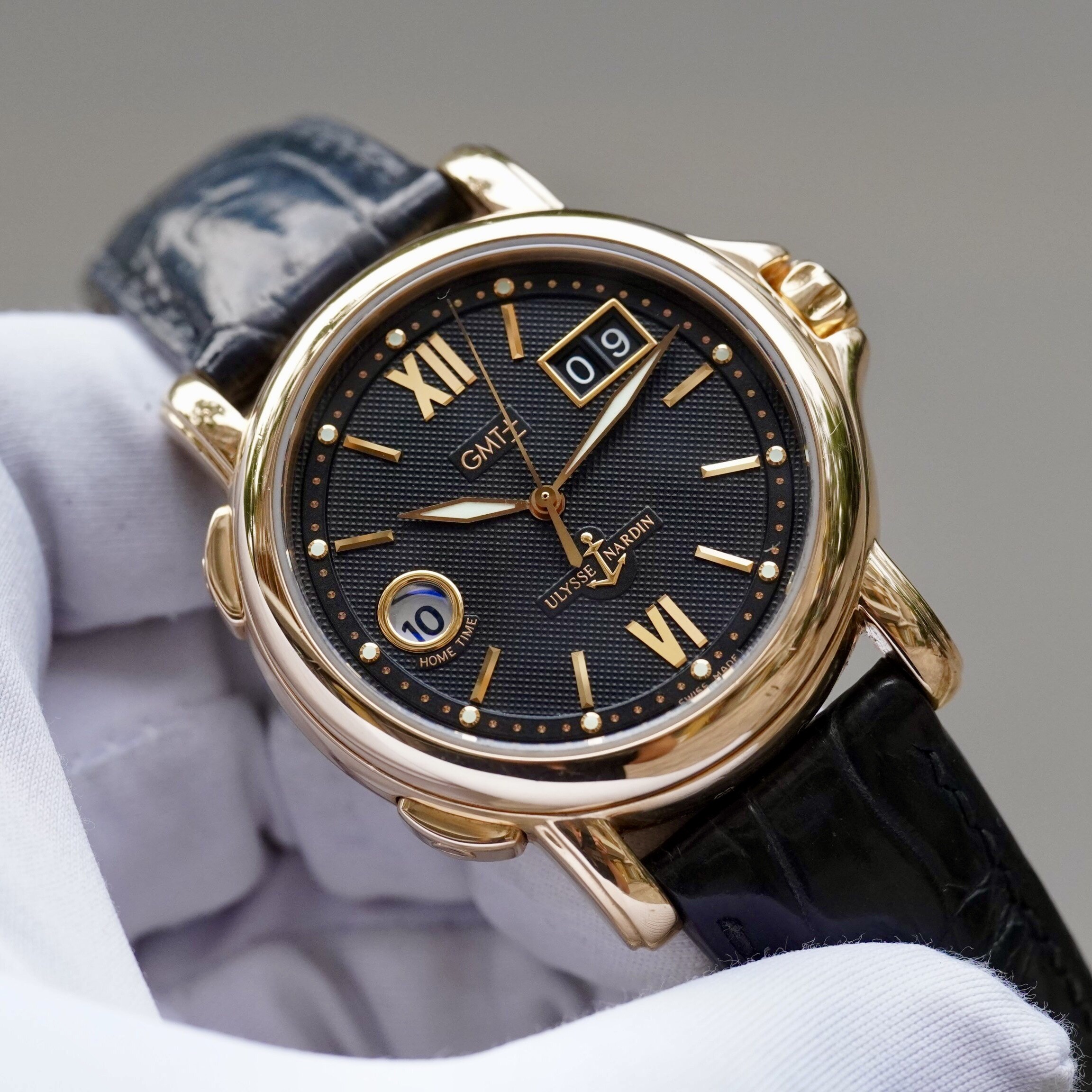 ulysse-nardin-dual-time-gmt-big-date-40mm-226-87-382