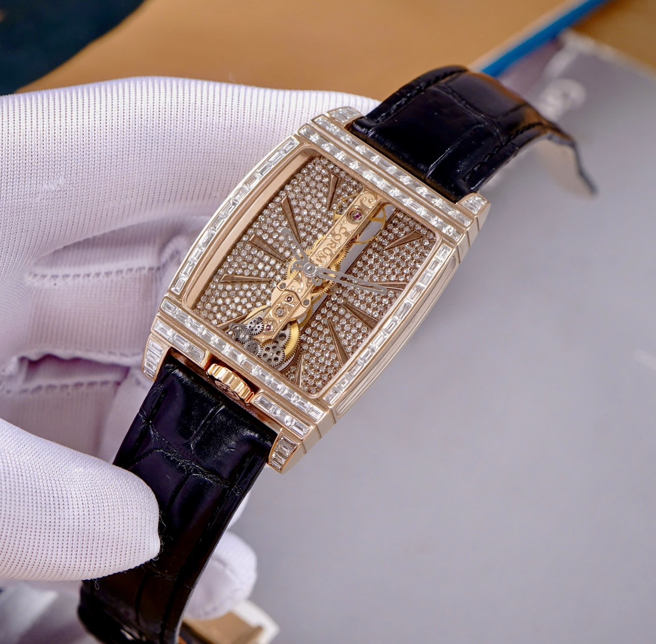 corum-golden-bridge-rose-gold-113-770-55-0001-gn01-up-to-full-diamonds-baguette