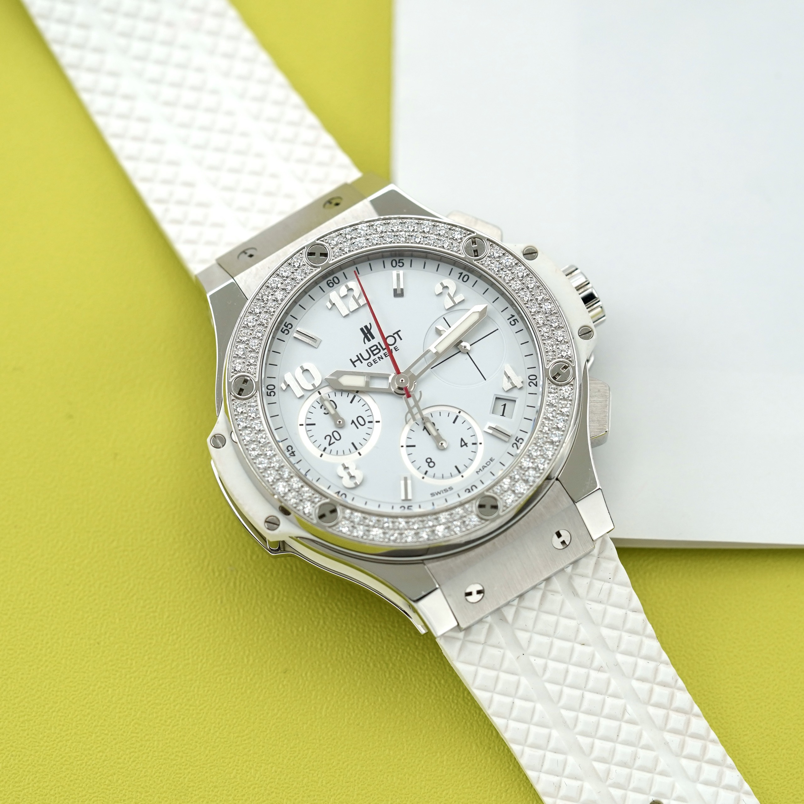 hublot-big-bang-steel-white-diamonds-41mm-342-se-230-rw-114