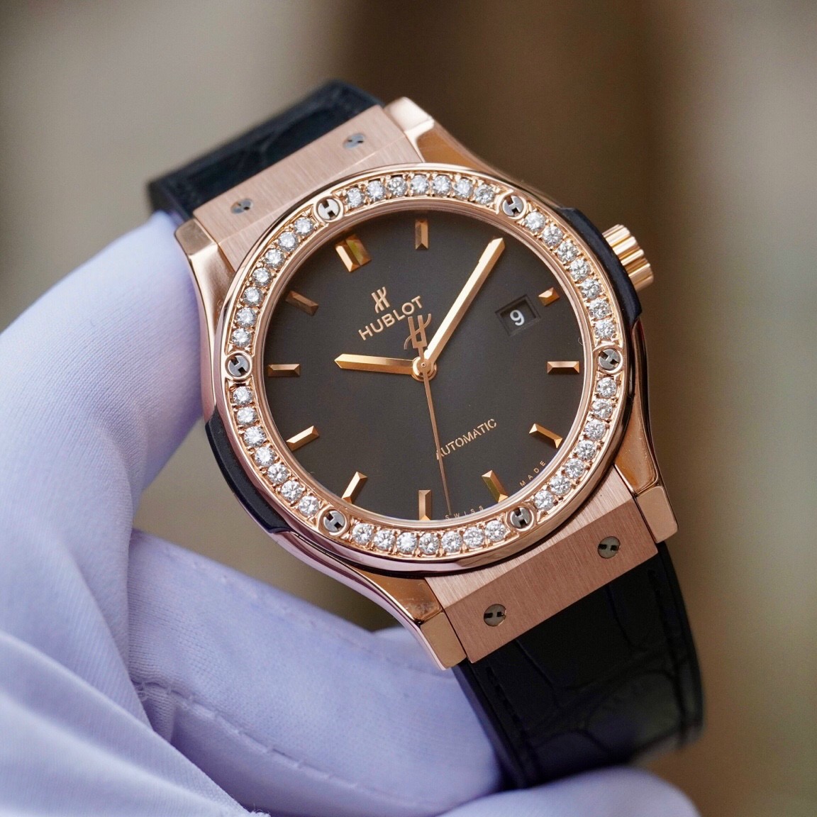 dong-ho-hublot-classic-fusion-king-gold-diamond-option-42mm-fullbox-08-2021