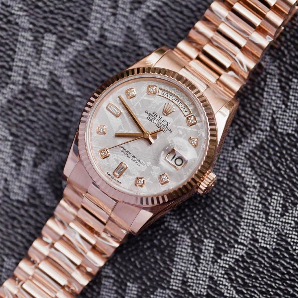 dong-ho-rolex-day-date-36-118235-mat-so-thien-thach