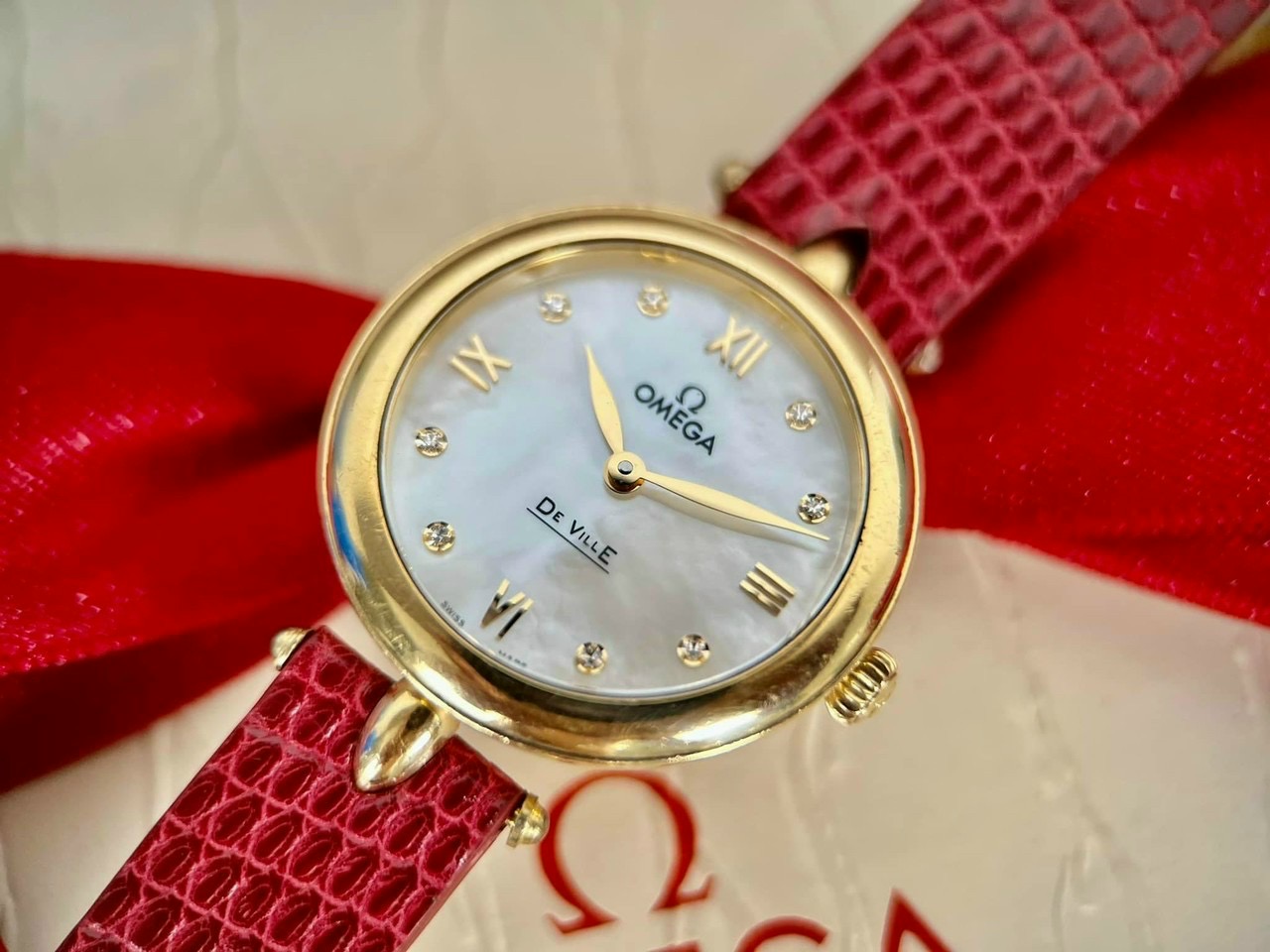 omega-prestige-dewdrop-424-53-27-60-55-002-diamond-18k-gold