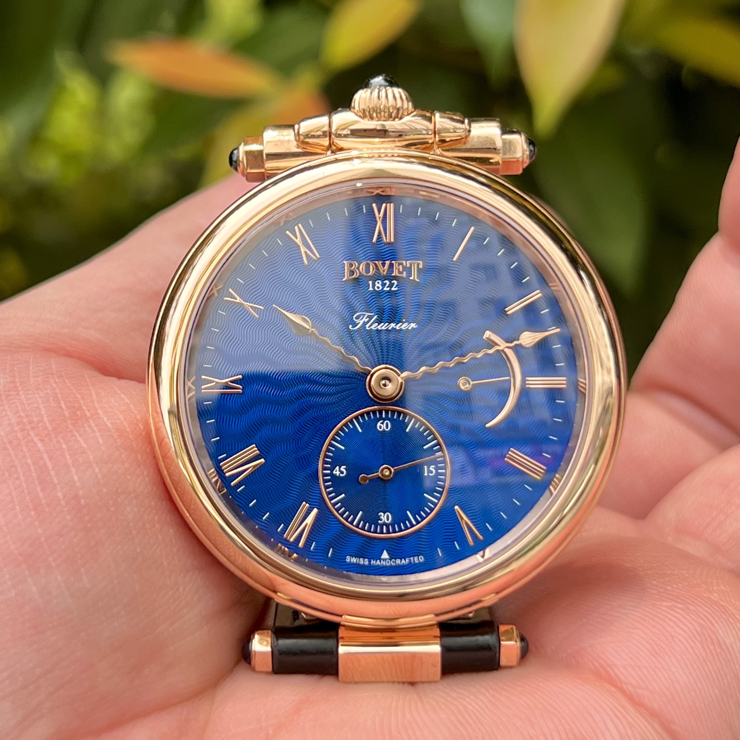 dong-ho-bien-hinh-bovet-amadeo-fleurier-43mm-18kau750-rose-gold-af43011