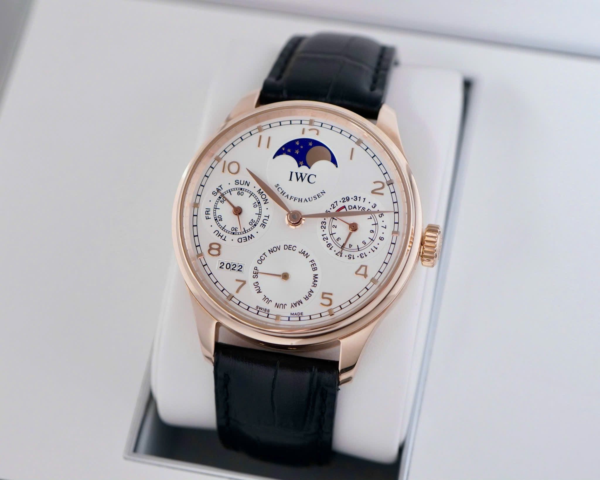 iwc-portugieser-van-nien-moon-phase-18k-rose-gold-iwc-iw502306