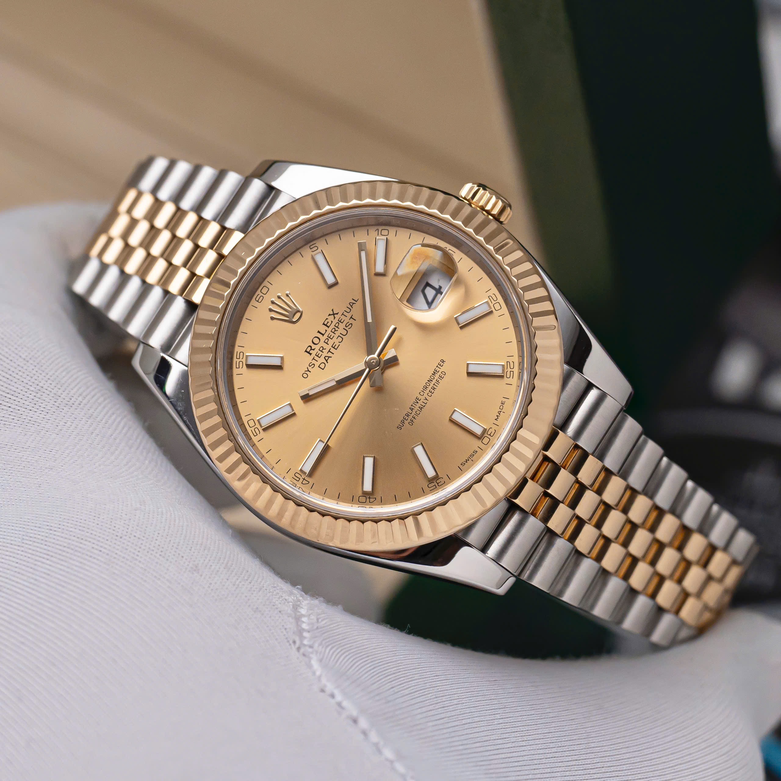 rolex-datejust-126333-champagne-jubilee-oystersteel-va-vang-18k