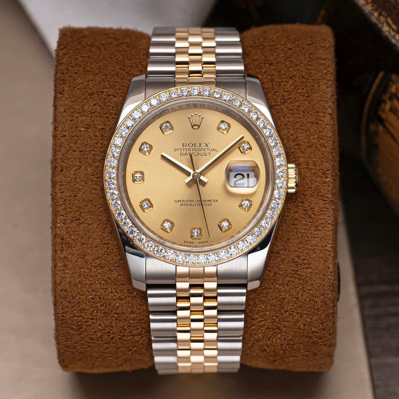 rolex-datejust-36mm-116233-mat-so-champagne-coc-kim-cuong-vanh-kim-cuong