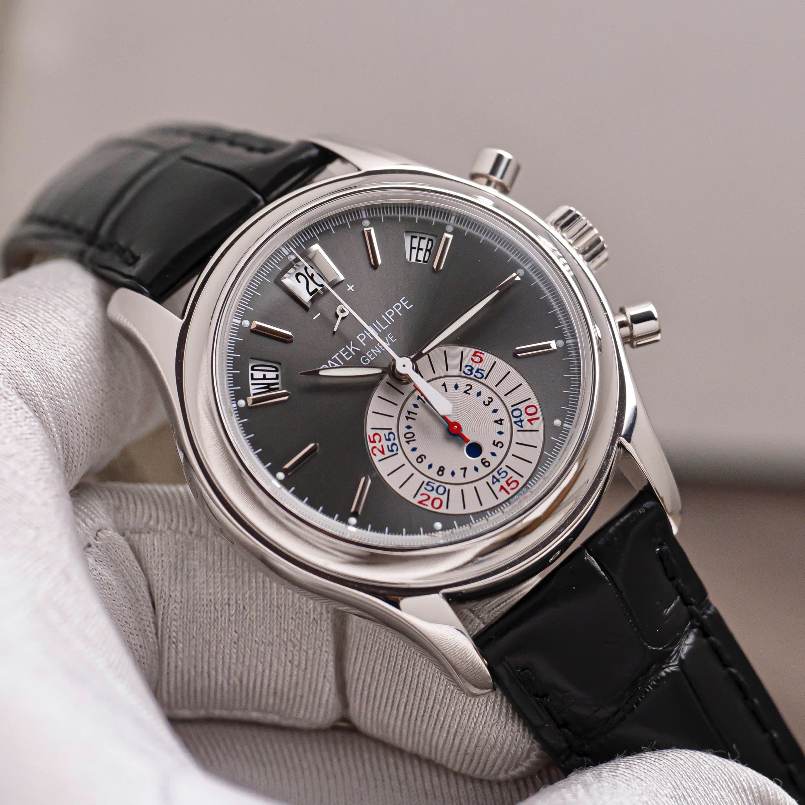 patek-philippe-annual-chronograph-5960p-015-platin-pt950