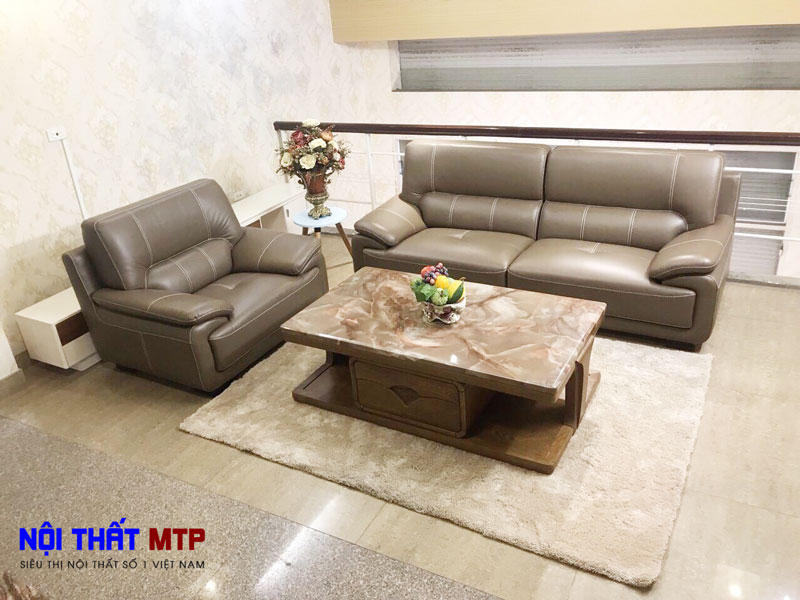 SoFa Da Phòng Khách: Trải nghiệm sự thoải mái và sang trọng với những bộ ghế sofa da phòng khách ấn tượng. Tại đây, bạn sẽ tìm thấy những mẫu mã đa dạng và chất lượng, từ những thiết kế cổ điển đến hiện đại.