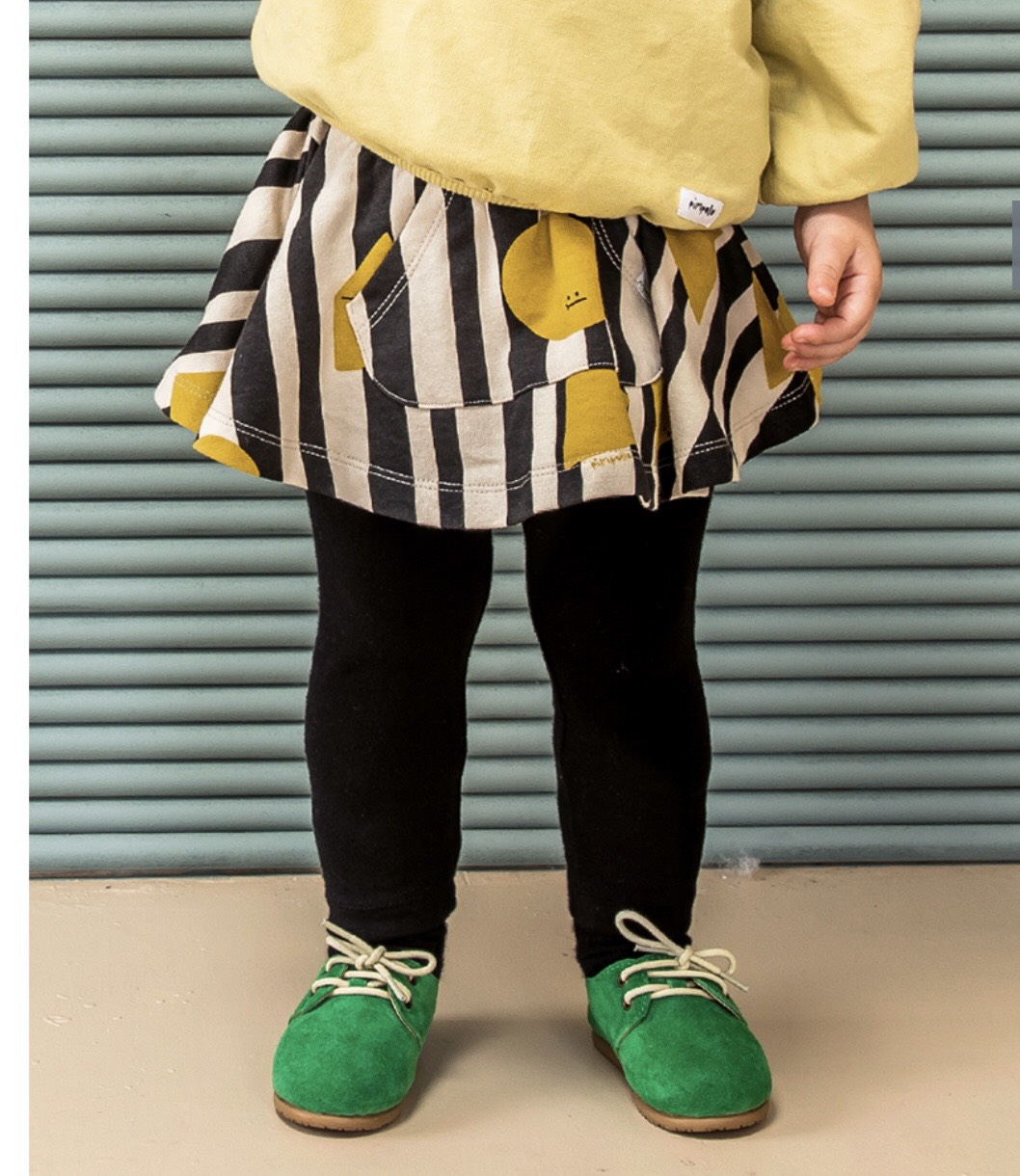 Vỉ 10 Đôi Tất Đùi Bé Gái Thu Đông Hot Nhất, Tất Đùi Mặc Váy Cho Bé Từ 2-8  tuổi Phong Cách Hàn Quốc | Lazada.vn