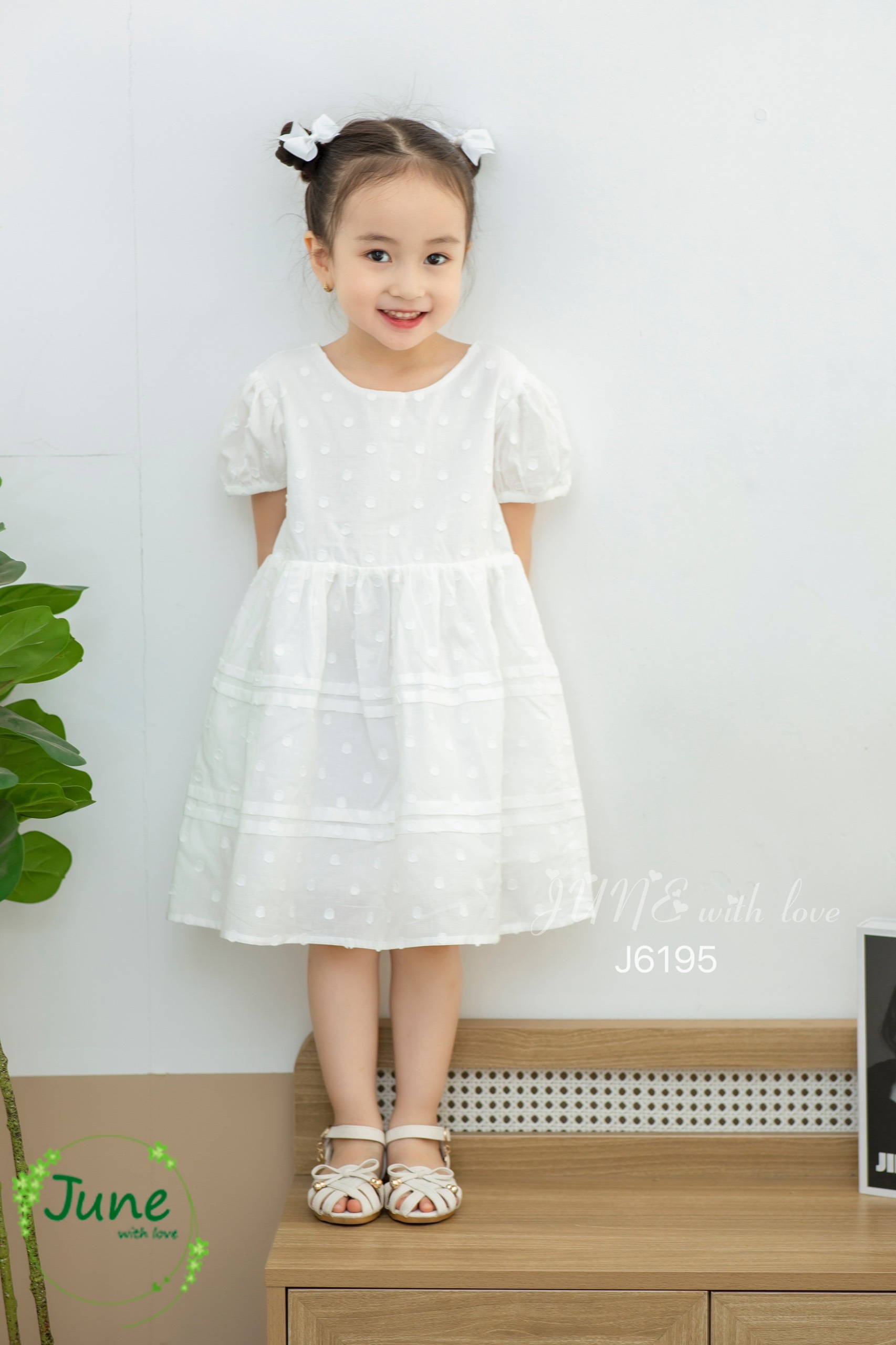 Váy bé gái Váy thô trắng BABYCITY cho bé 22kg - 27kg | Shopee Việt Nam