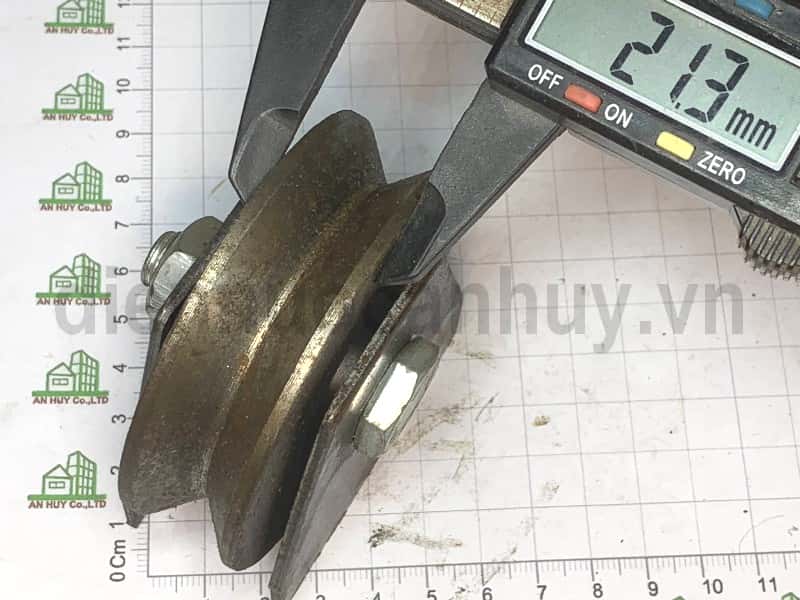 Bánh xe sắt ray V 80 mm | Điện, Nước, Kim Khí, Điện Lạnh, phụ kiện gỗ