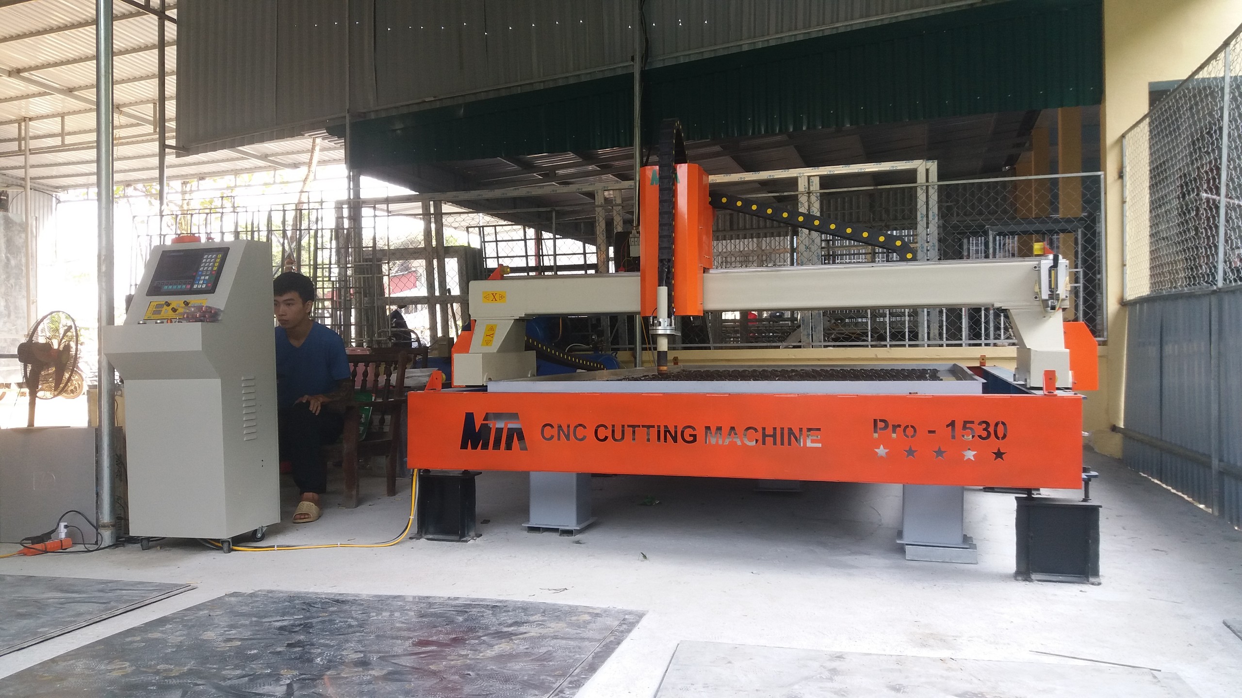 máy cắt plasma cnc tại Thanh Hóa