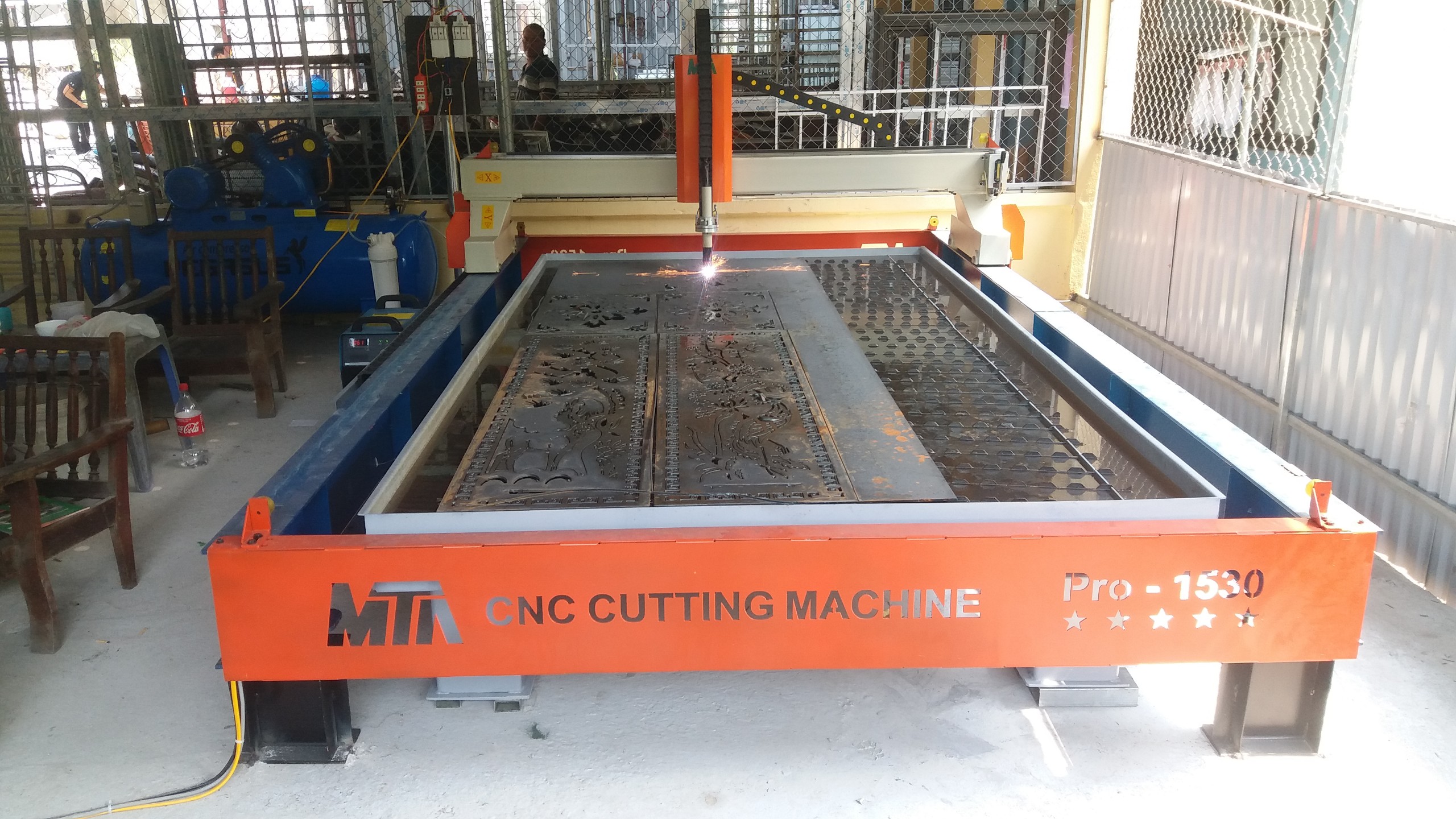 máy cắt plasma cnc giá rẻ