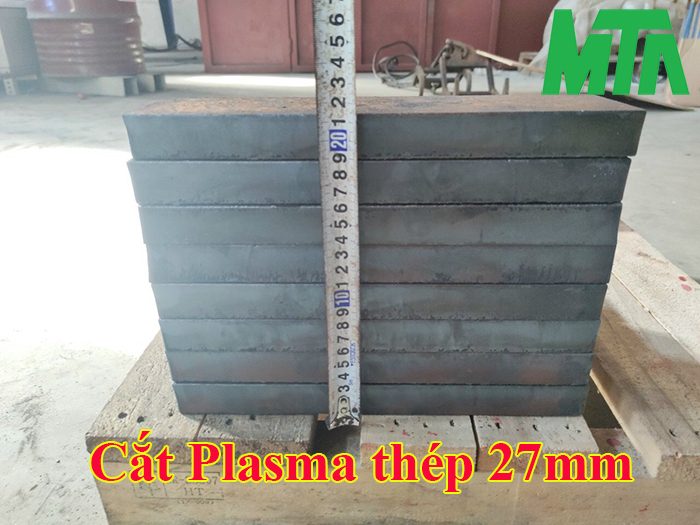 máy cắt Plasma chuyên cắt thép dày 