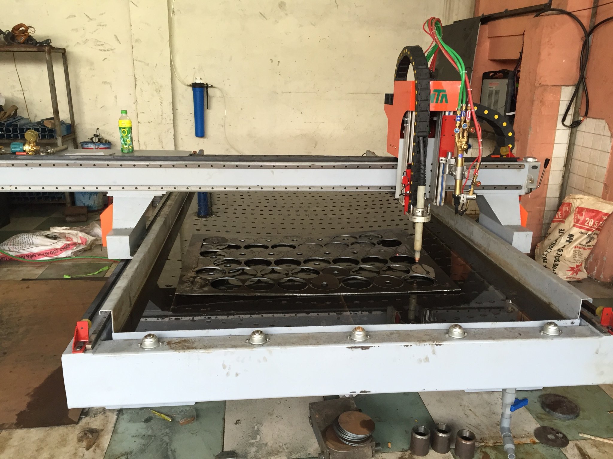 máy cắt plasma cnc 