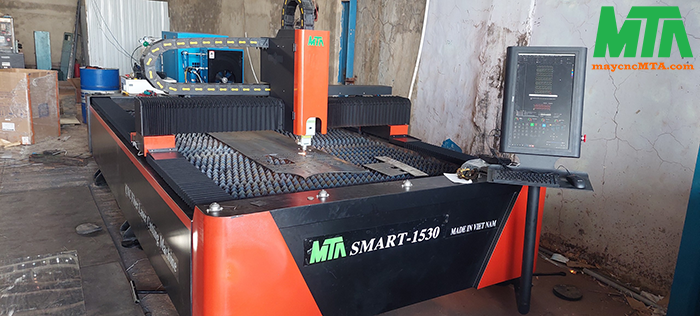 máy cắt cnc laser