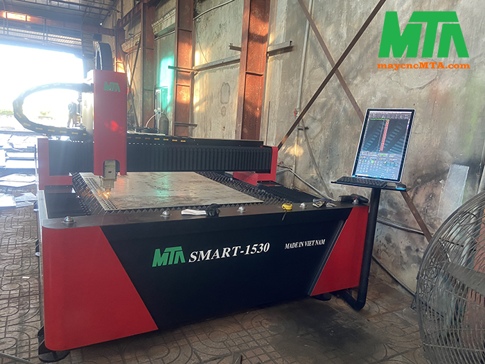 máy cắt cnc laser