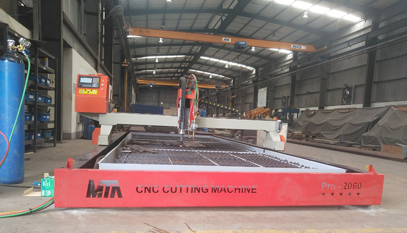 máy cắt plasma cnc pro