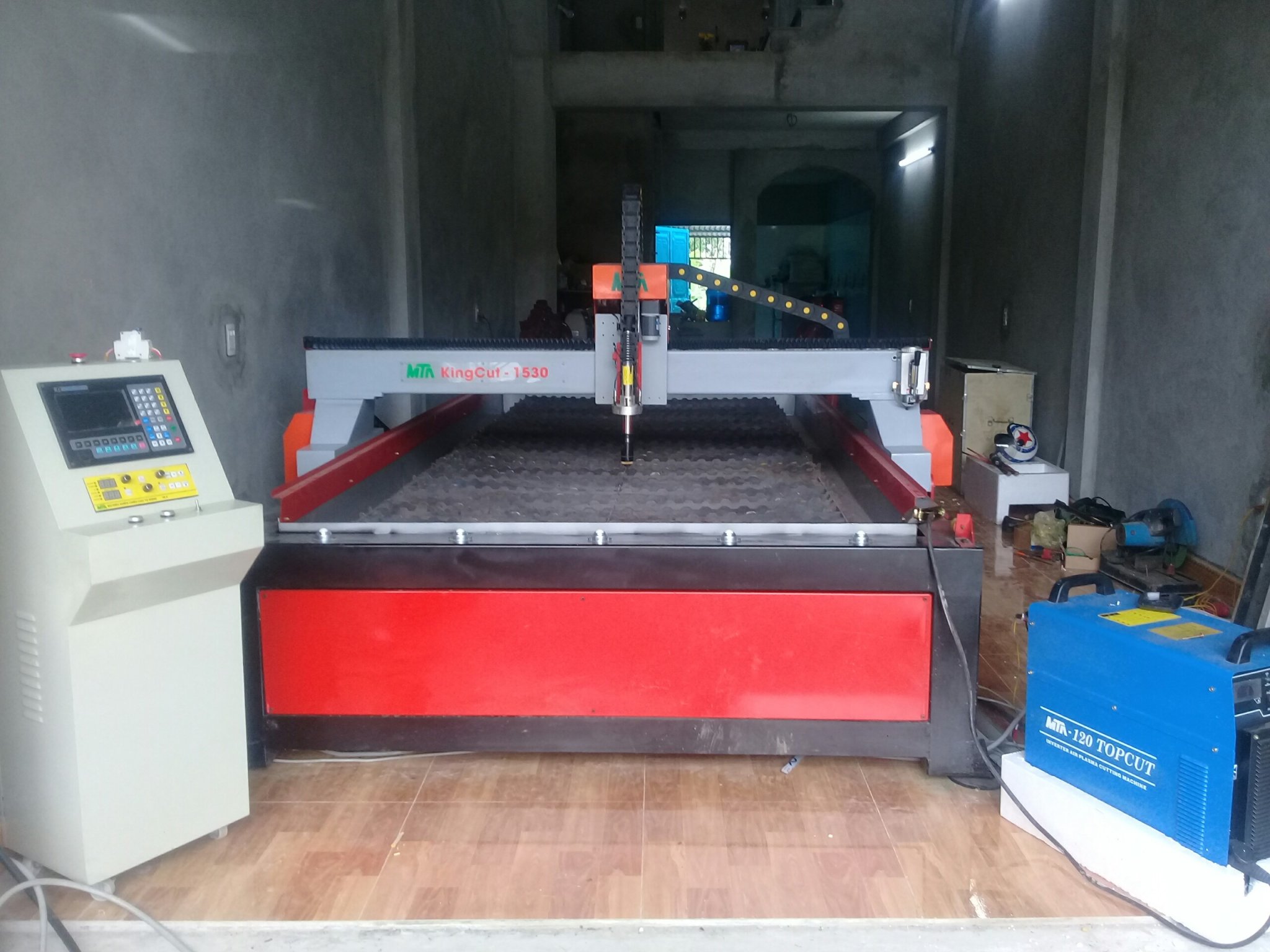 máy cắt plasma cnc