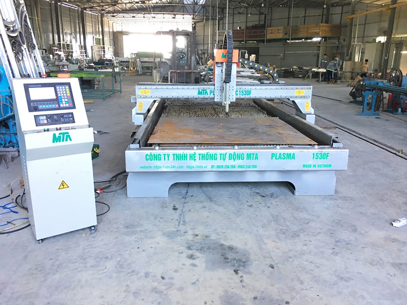 máy cnc cắt sắt hà nội