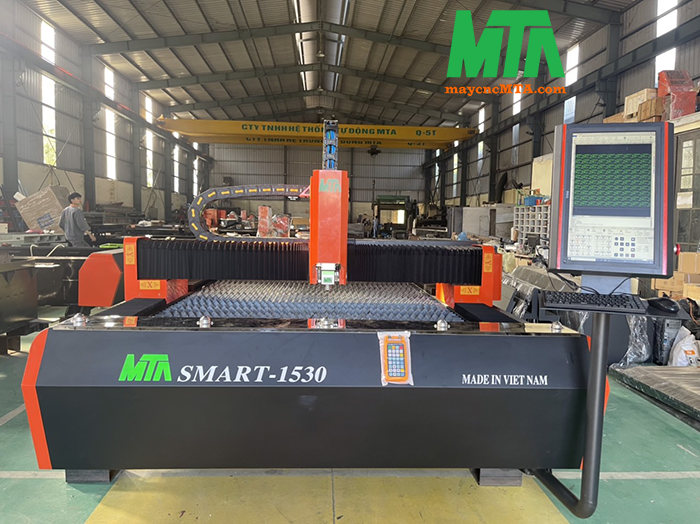 máy cắt laser cnc