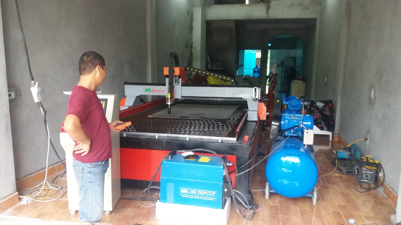 máy cắt plasma cnc 