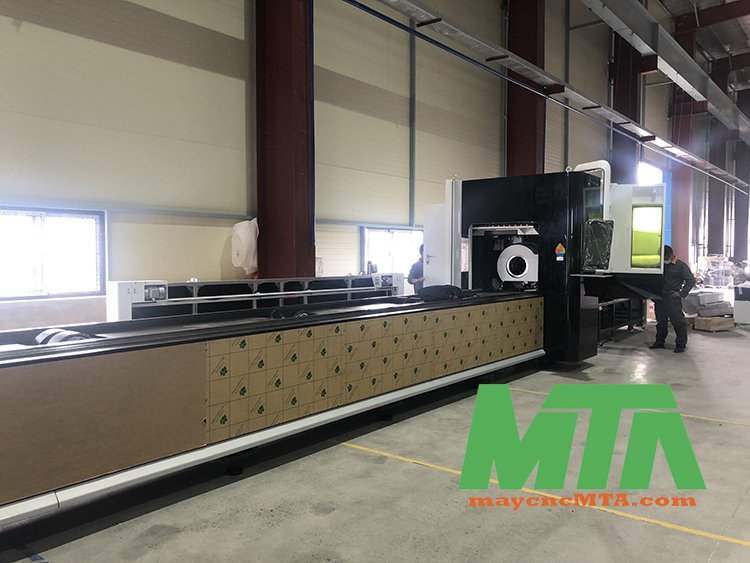 máy cắt laser fiber cắt ống