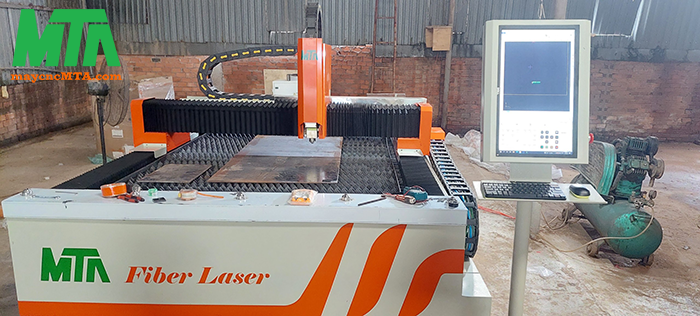 máy cắt Laser Fiber