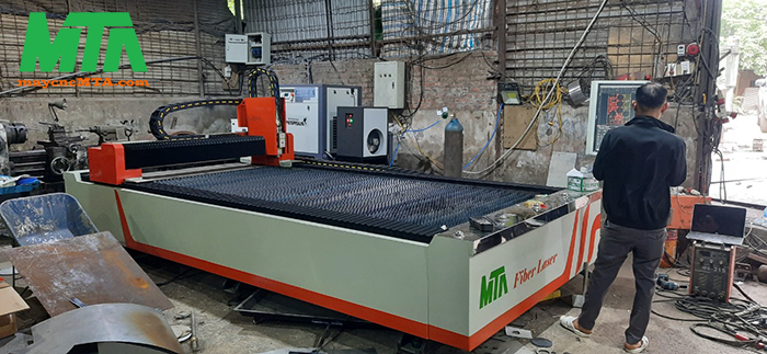 máy cắt Laser Fiber