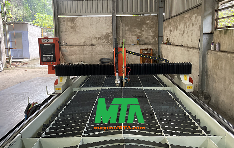 máy cắt Plasma CNC chính xác