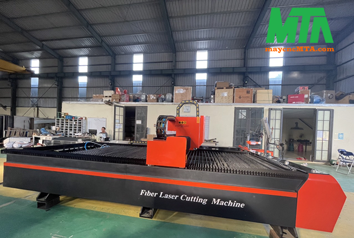 máy cắt laser uy tín