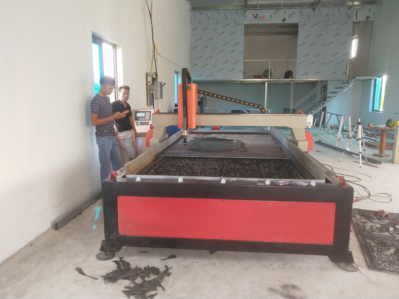 máy cắt plasma cnc