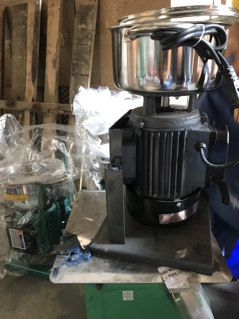 Máy xay thịt, giò chả 750W
