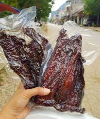 Hút chân không thịt lợn gác bếp