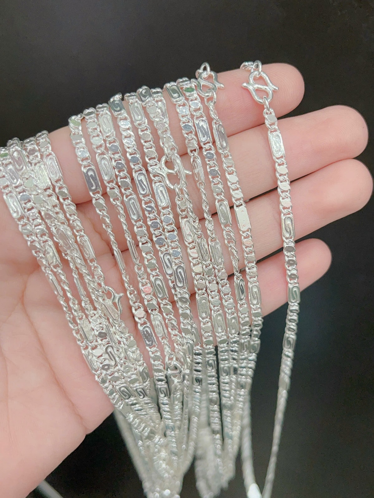 Dây chuyền trẻ em bạc ta nguyên chất S99 tốt cho sức khỏe của bé DTE